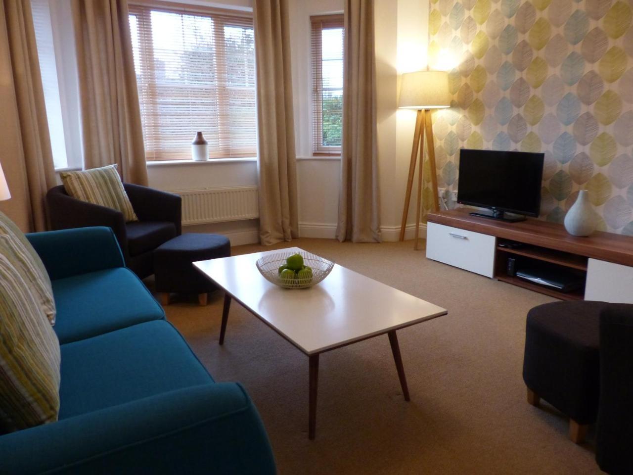 St Raphael House, City Centre Charming Apartments Basingstoke Luaran gambar